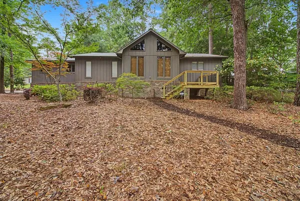 $214,900 | 2114 Shady Brook Lane, Dothan, AL 36303