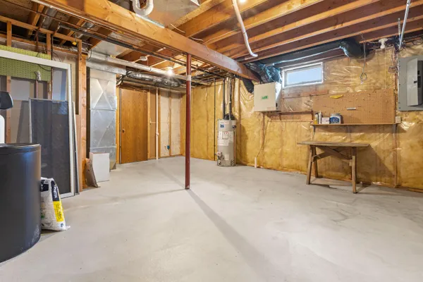 $275,000 | 1008 Whispering Winds, Onalaska, WI 54650