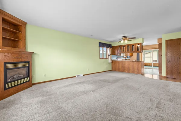 $275,000 | 1008 Whispering Winds, Onalaska, WI 54650