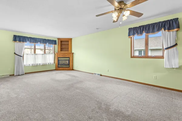 $275,000 | 1008 Whispering Winds, Onalaska, WI 54650