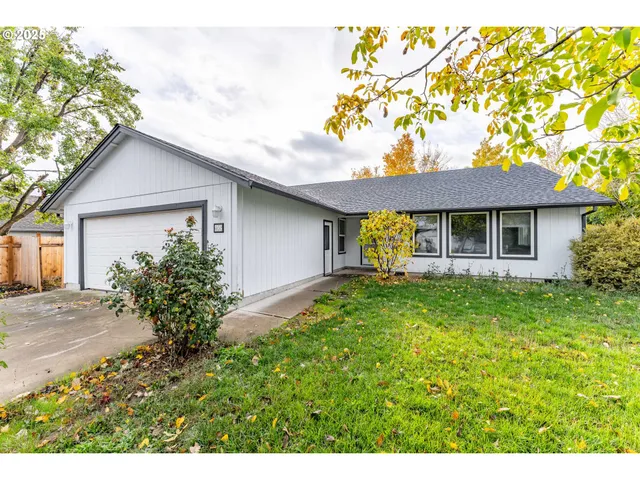 $369,000 | 468 Merlee Circle, Eagle Point, OR 97524