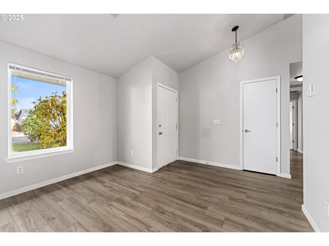 $369,000 | 468 Merlee Circle, Eagle Point, OR 97524