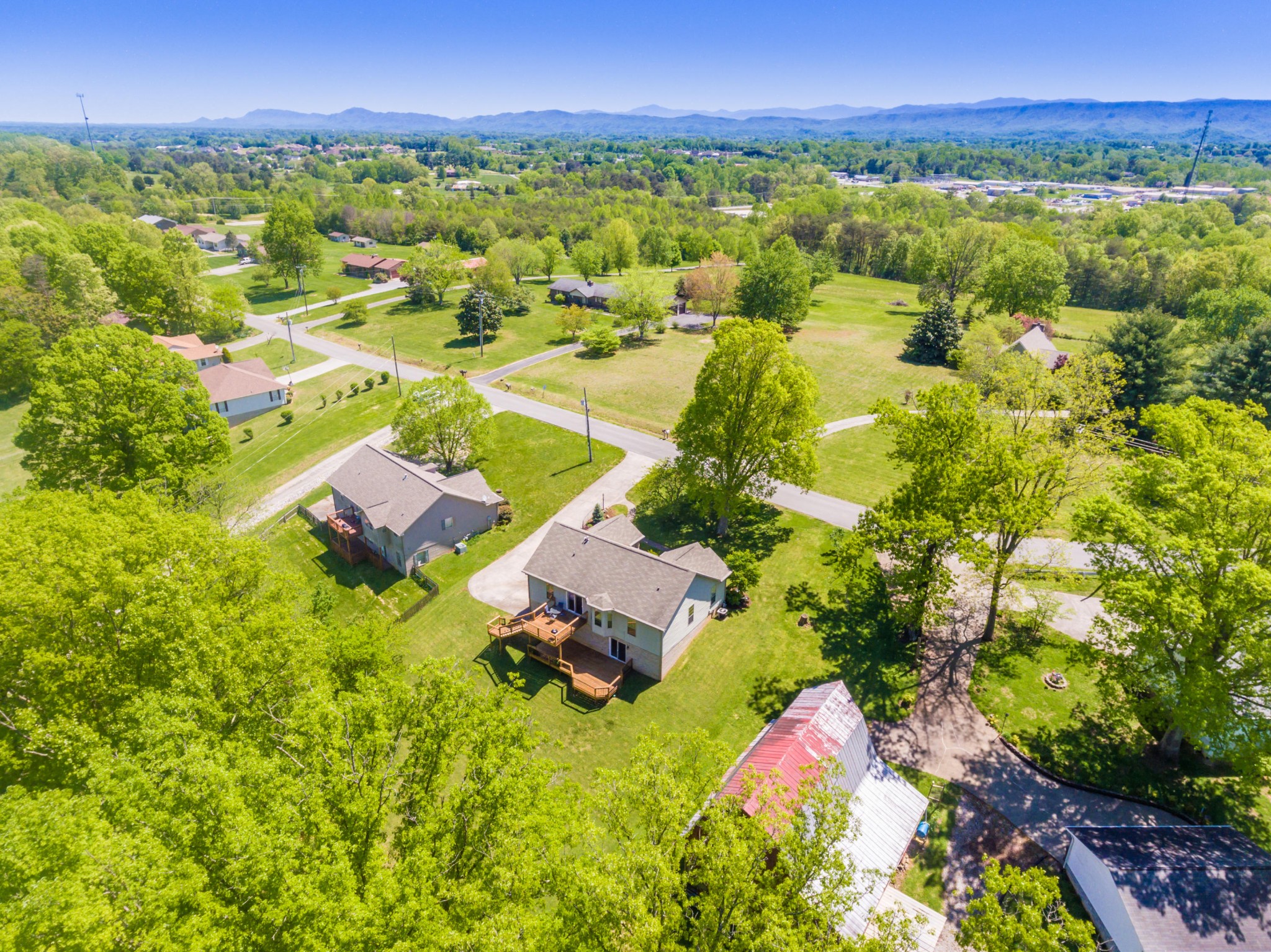 2747 Clover Hill Ridge Road Maryville, TN 37801 - Photo 36 of 37 Gallery Image 36