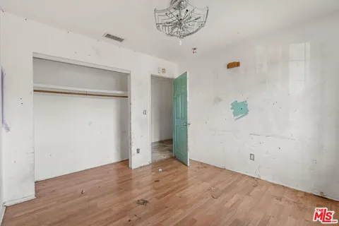 $649,000 | 13770 Sproule Avenue, Sylmar, CA 91342