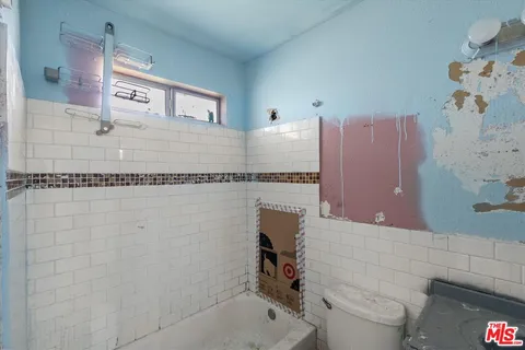 $649,000 | 13770 Sproule Avenue, Sylmar, CA 91342