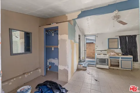 $649,000 | 13770 Sproule Avenue, Sylmar, CA 91342