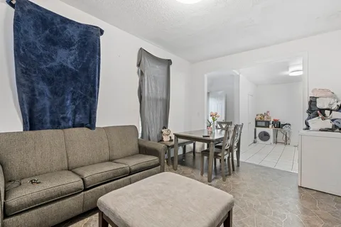 $310,000 | 267 Bates Avenue, St. Paul, MN 55106
