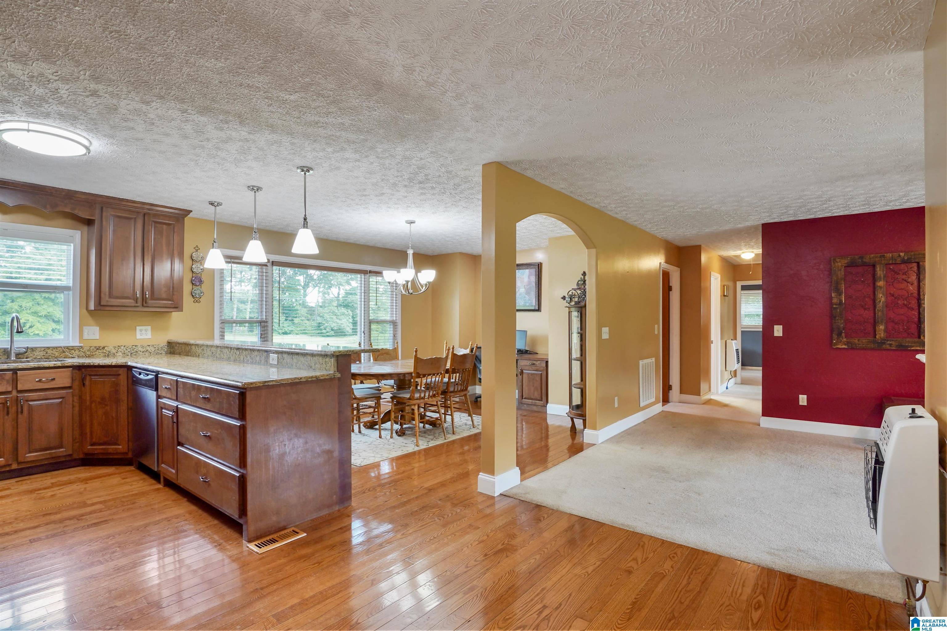 646 Main Street Jemison, AL 35085 - Photo 21 of 44