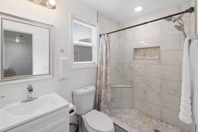 $1,950 | 2533 Godfrey Drive Northwest, Atlanta, GA 30318