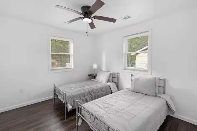 $1,950 | 2533 Godfrey Drive Northwest, Atlanta, GA 30318