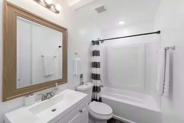 $1,950 | 2533 Godfrey Drive Northwest, Atlanta, GA 30318