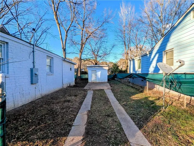 $1,850 | 2533 Godfrey Drive Northwest, Atlanta, GA 30318