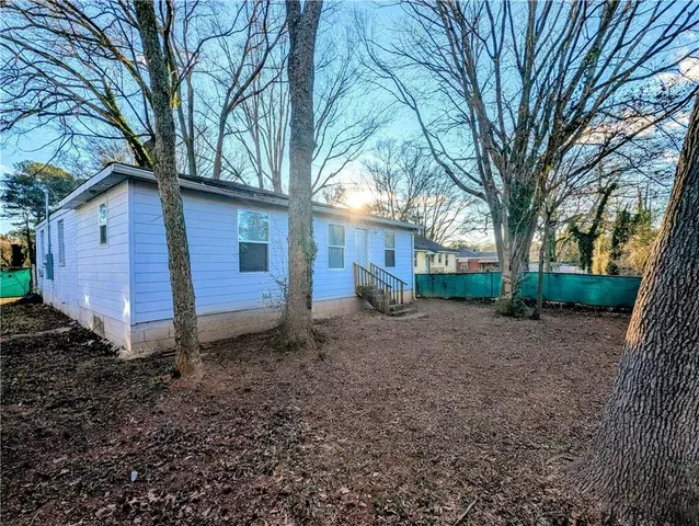 $1,850 | 2533 Godfrey Drive Northwest, Atlanta, GA 30318