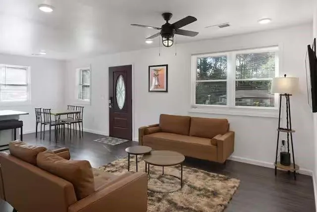 $1,950 | 2533 Godfrey Drive Northwest, Atlanta, GA 30318