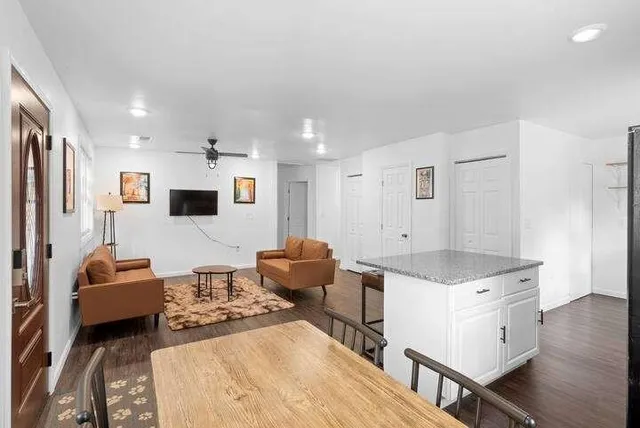 $1,950 | 2533 Godfrey Drive Northwest, Atlanta, GA 30318