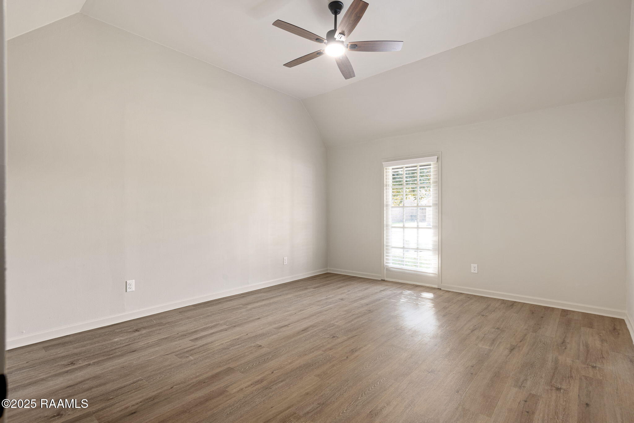 104 Breckenridge Loop Lafayette, LA 70506 - Photo 15 of 26 15-web-or-mls-104 Breckenridge Loop-15