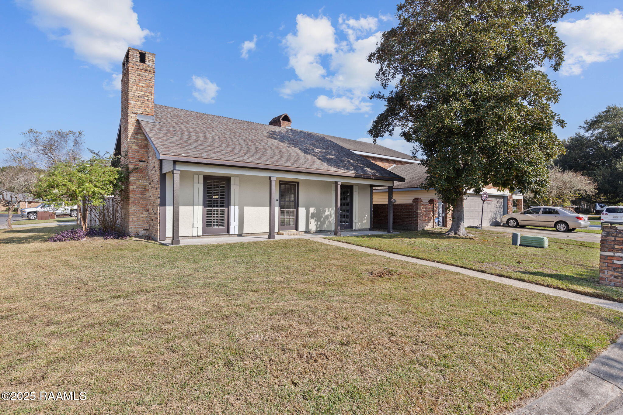104 Breckenridge Loop Lafayette, LA 70506 - Photo 2 of 26 2-web-or-mls-104 Breckenridge Loop-2