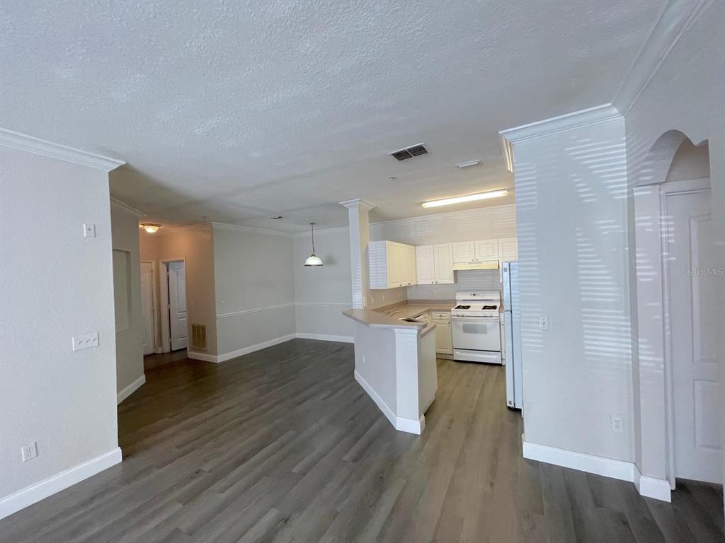 3349 South Kirkman Road, Unit 1511 Orlando, FL 32811 - Photo 5 of 36