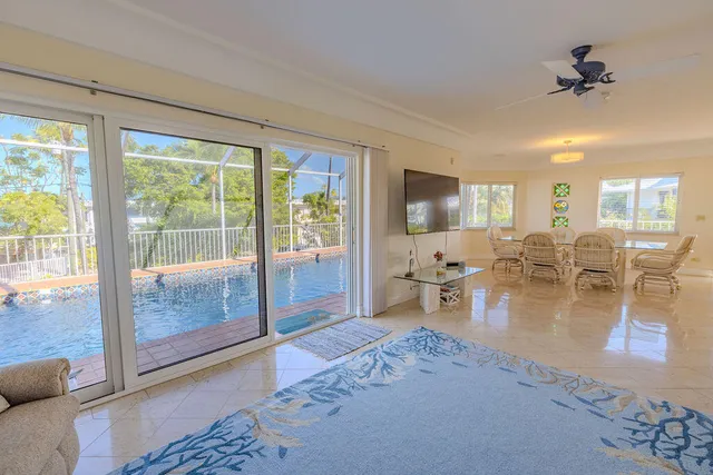 $2,650,000 | 439 Palm Drive, Islamorada, FL 33036