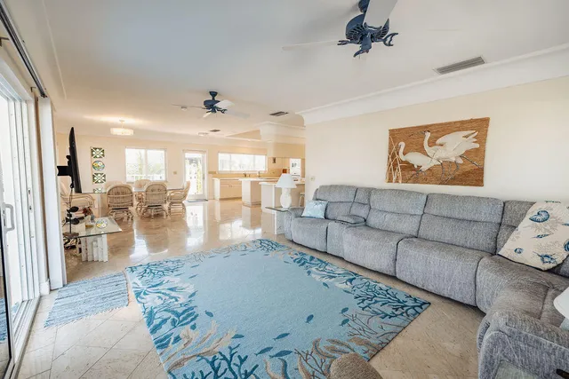 $2,650,000 | 439 Palm Drive, Islamorada, FL 33036