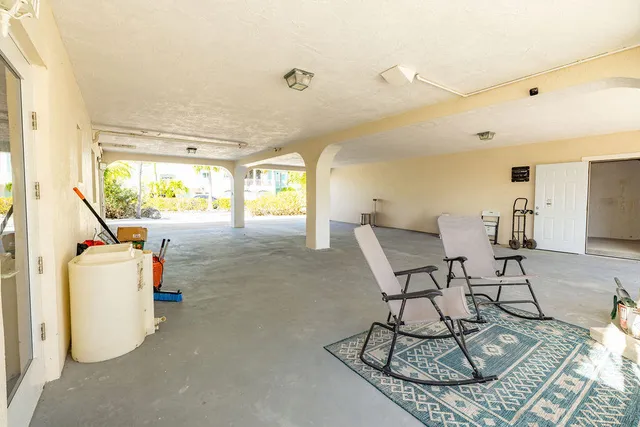 $2,650,000 | 439 Palm Drive, Islamorada, FL 33036