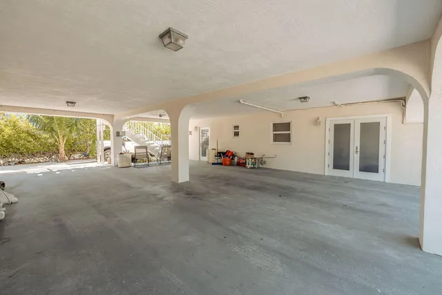 $2,650,000 | 439 Palm Drive, Islamorada, FL 33036