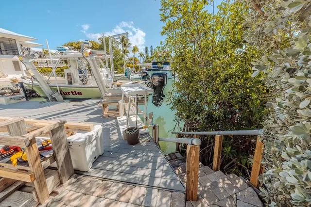 $2,650,000 | 439 Palm Drive, Islamorada, FL 33036