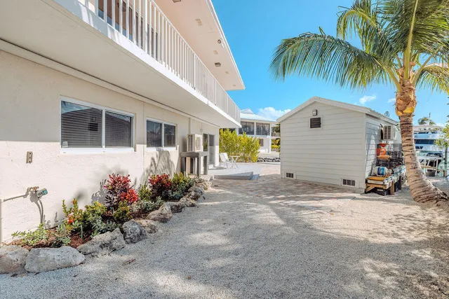 $2,650,000 | 439 Palm Drive, Islamorada, FL 33036
