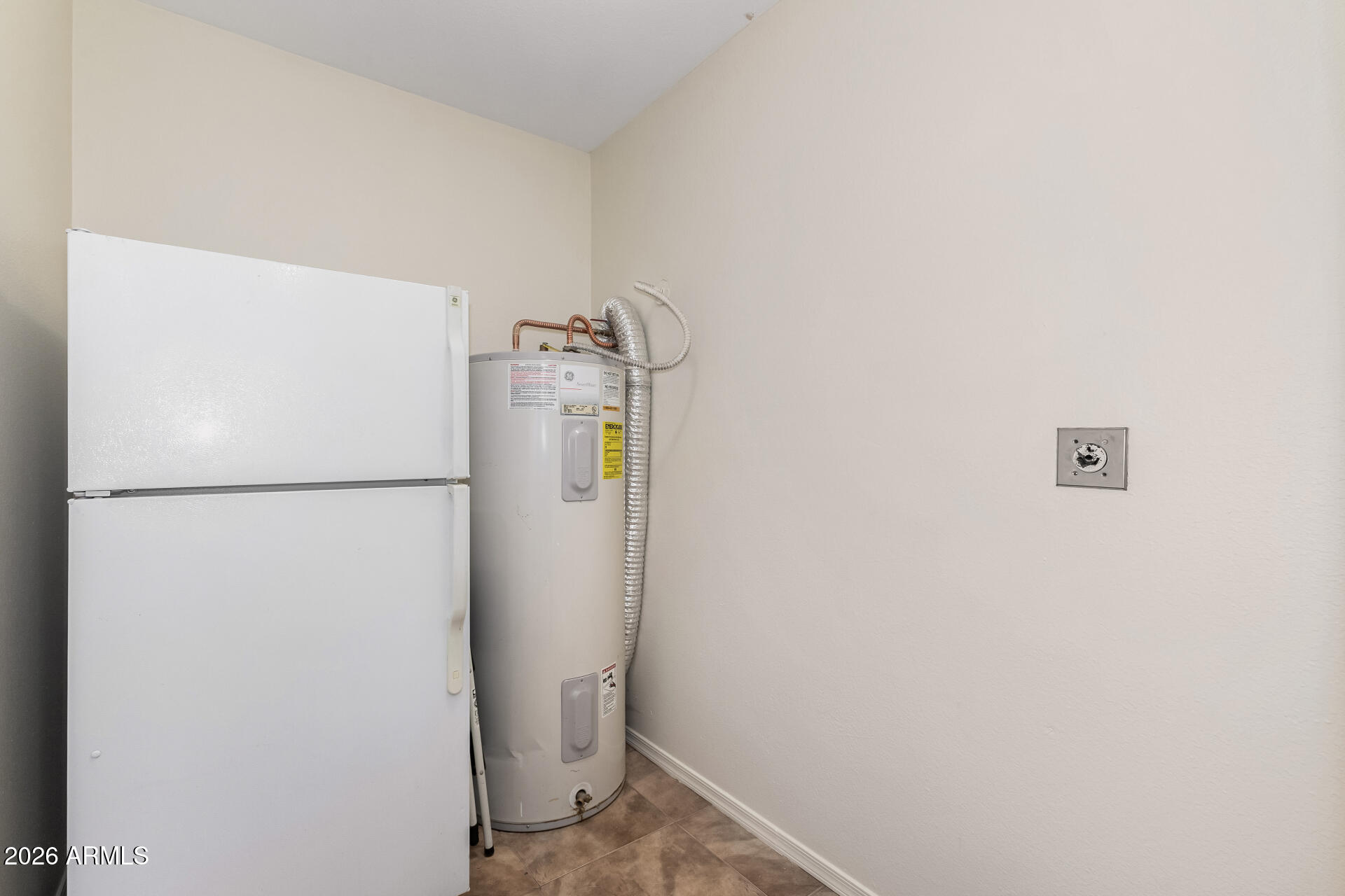 4901 West Wagoner Road Glendale, AZ 85308 - Photo 14 of 19 31 - Wagoner