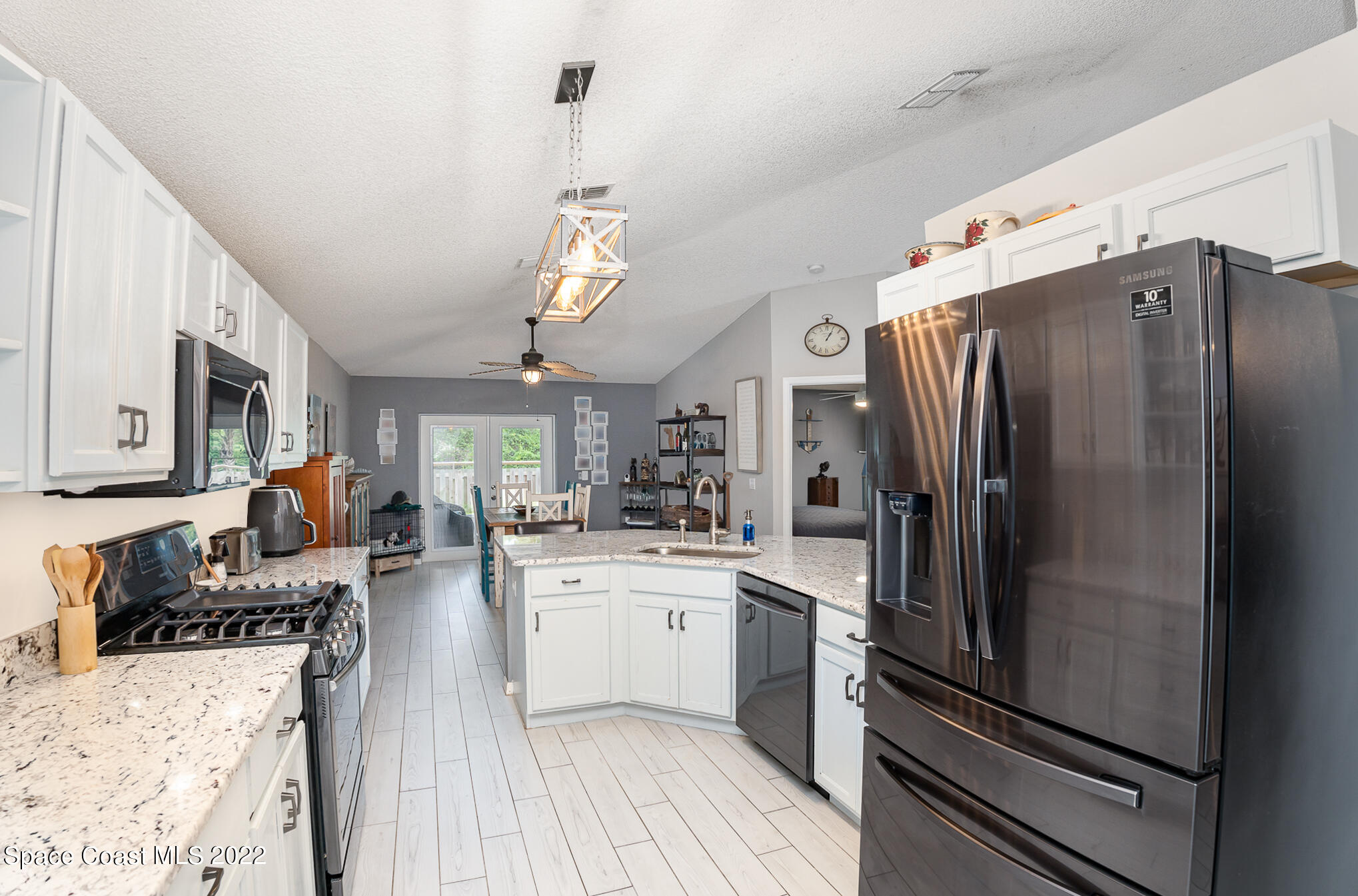 2188 Spring Creek Circle Palm Bay, FL 32905 - Photo 11 of 22 Kitchen v3