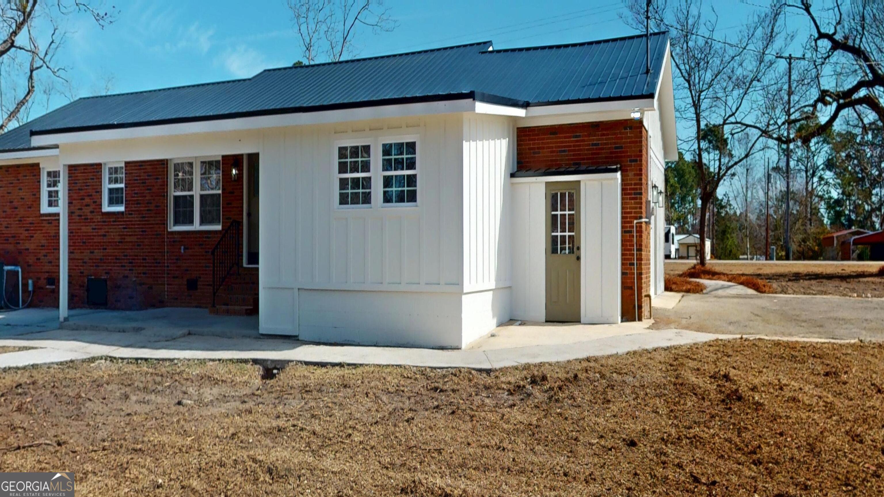 983 Old Wadley Road Swainsboro, GA 30401 - Photo 4 of 33