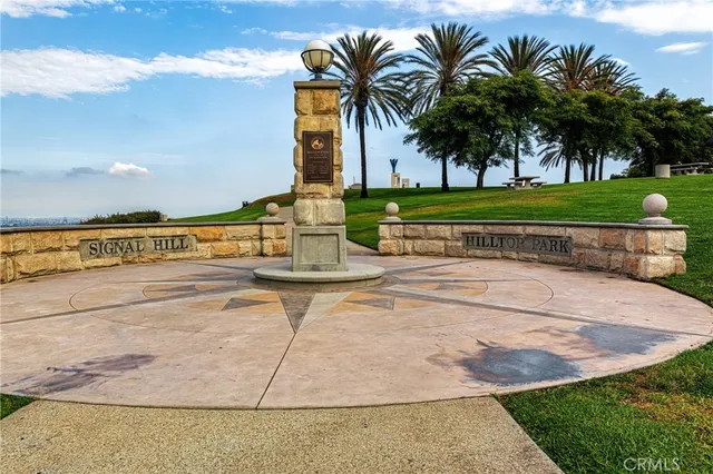 $680,000 | 2125 Temple Avenue, Signal Hill, CA 90755