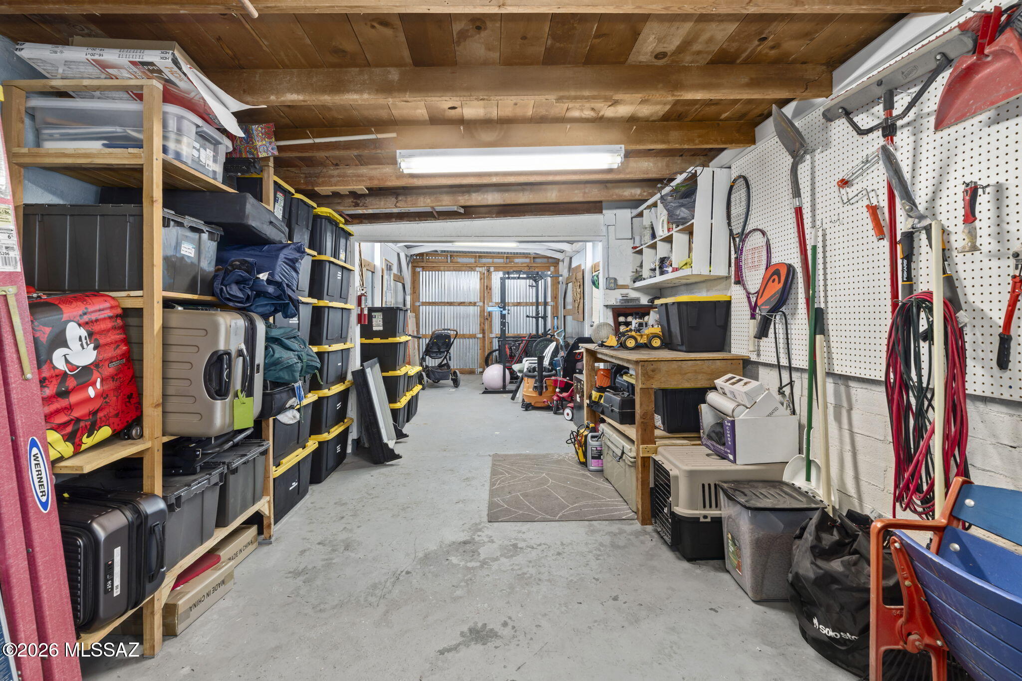 1718 East Grant Road Tucson, AZ 85719 - Photo 39 of 45 2 Car Tandem Garage