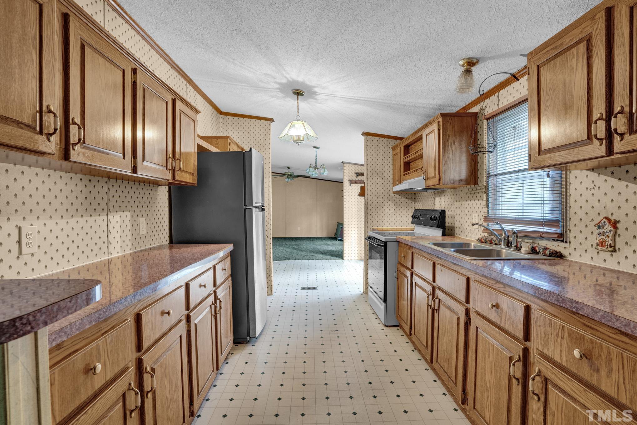 6024 Craig Road Durham, NC 27712 - Photo 4 of 15 Gallery Image 4