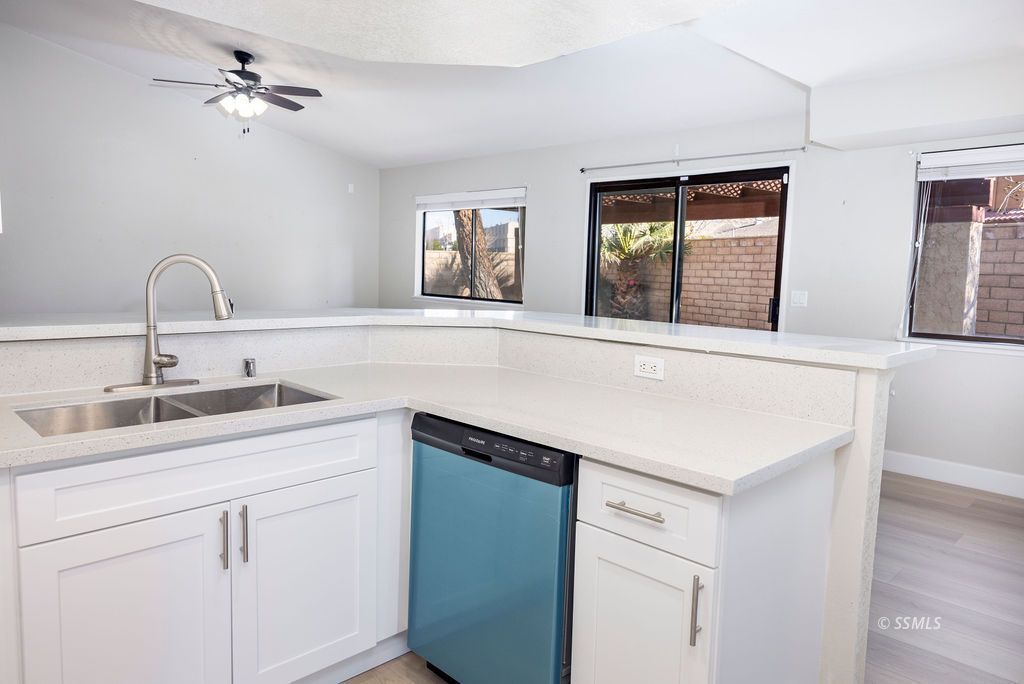 219 West Cobblestone Lane Ridgecrest, CA 93555 - Photo 16 of 50