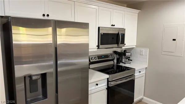 $1,650 | 30 Strada Di Villaggio, Unit 323, Henderson, NV 89011