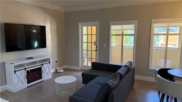 $1,650 | 30 Strada Di Villaggio, Unit 323, Henderson, NV 89011