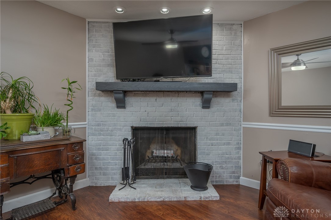 5843 Overbrooke Road Dayton, OH 45440 - Photo 12 of 34