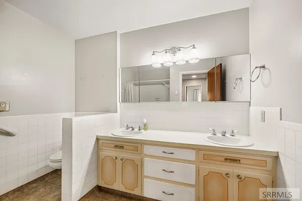 $425,000 | 275 Park Street, Newdale, ID 83436