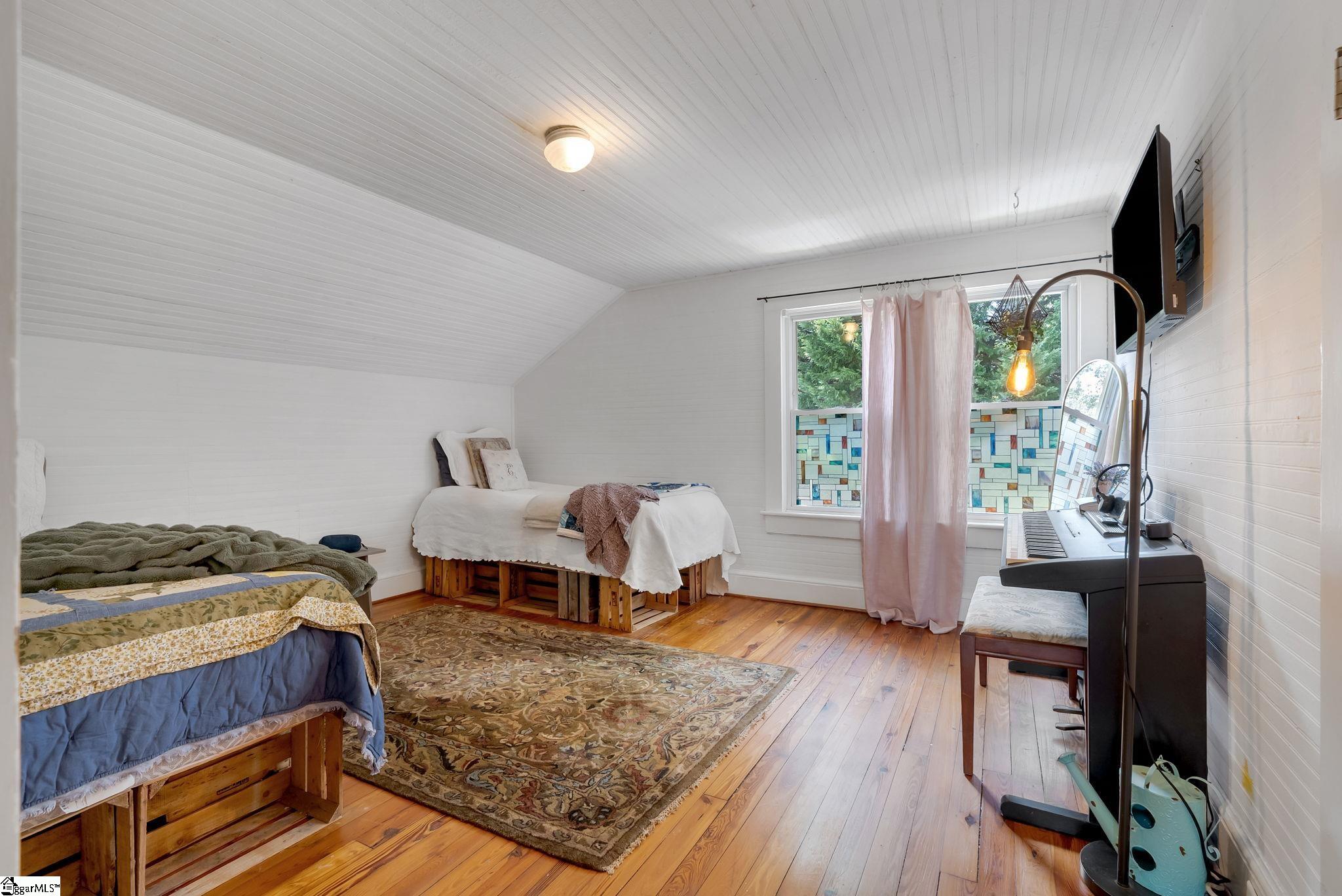 101 East Main Street Taylors, SC 29687 - Photo 12 of 33