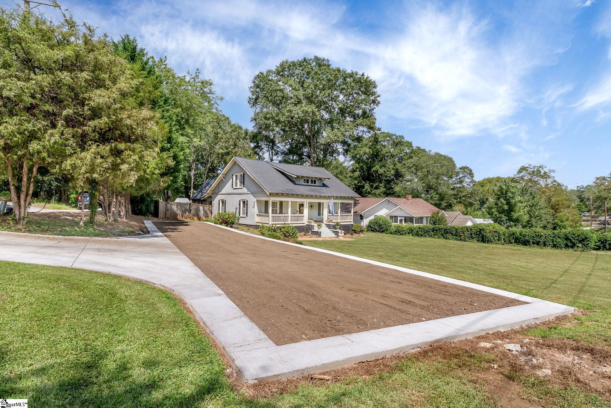 101 East Main Street Taylors, SC 29687 - Photo 21 of 33