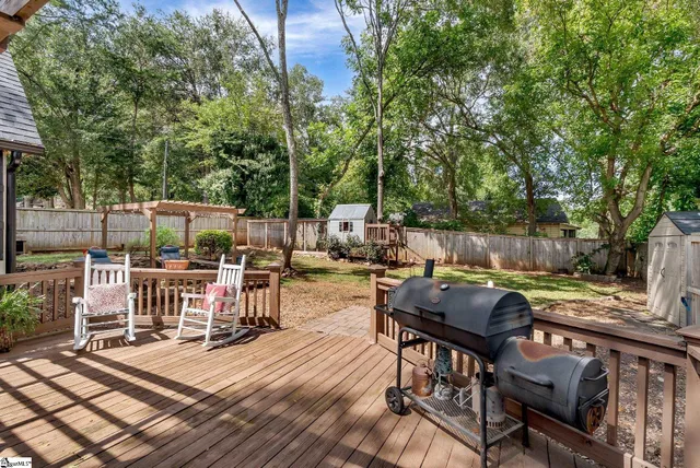 $400,000 | 101 East Main Street, Taylors, SC 29687