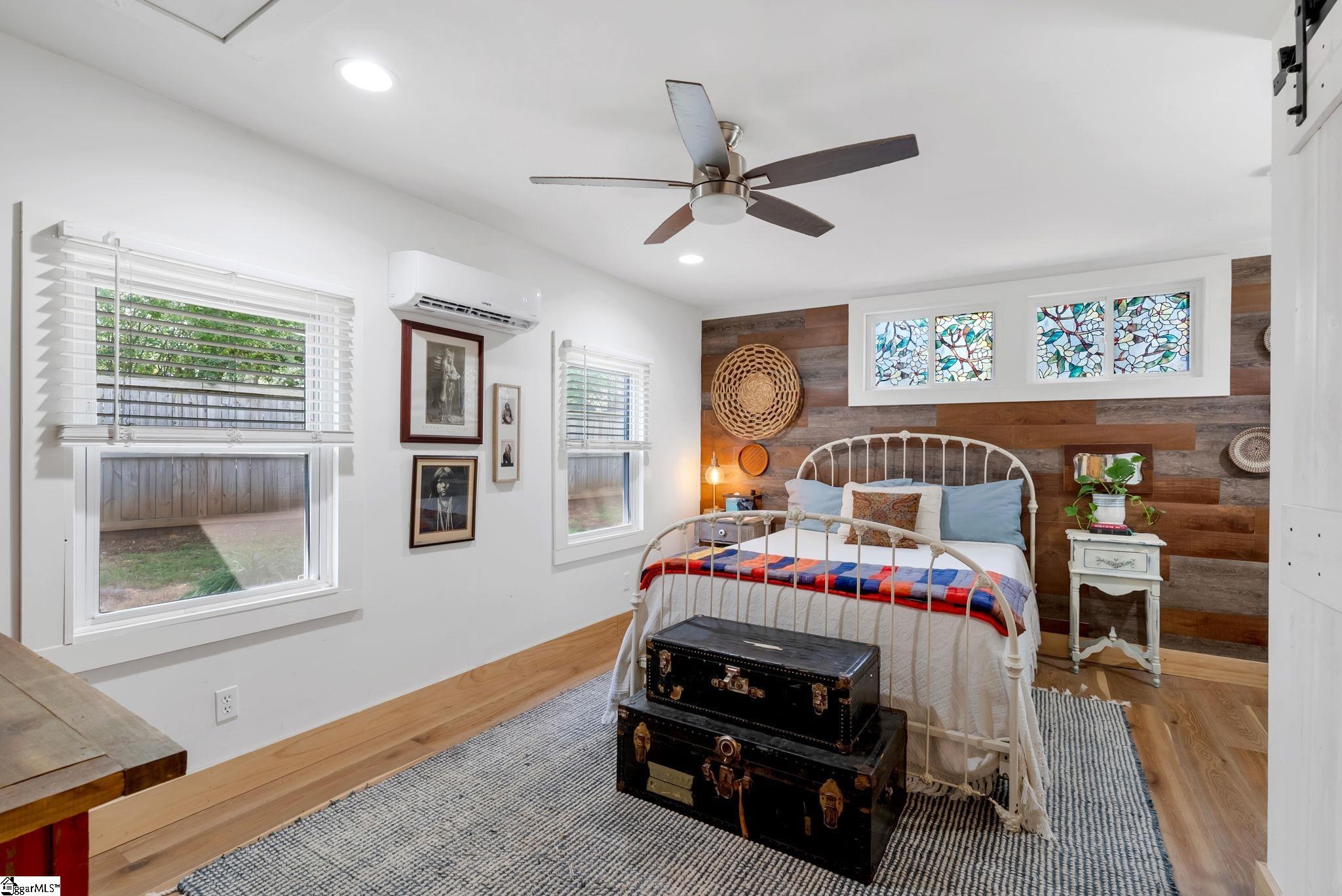 101 East Main Street Taylors, SC 29687 - Photo 29 of 33