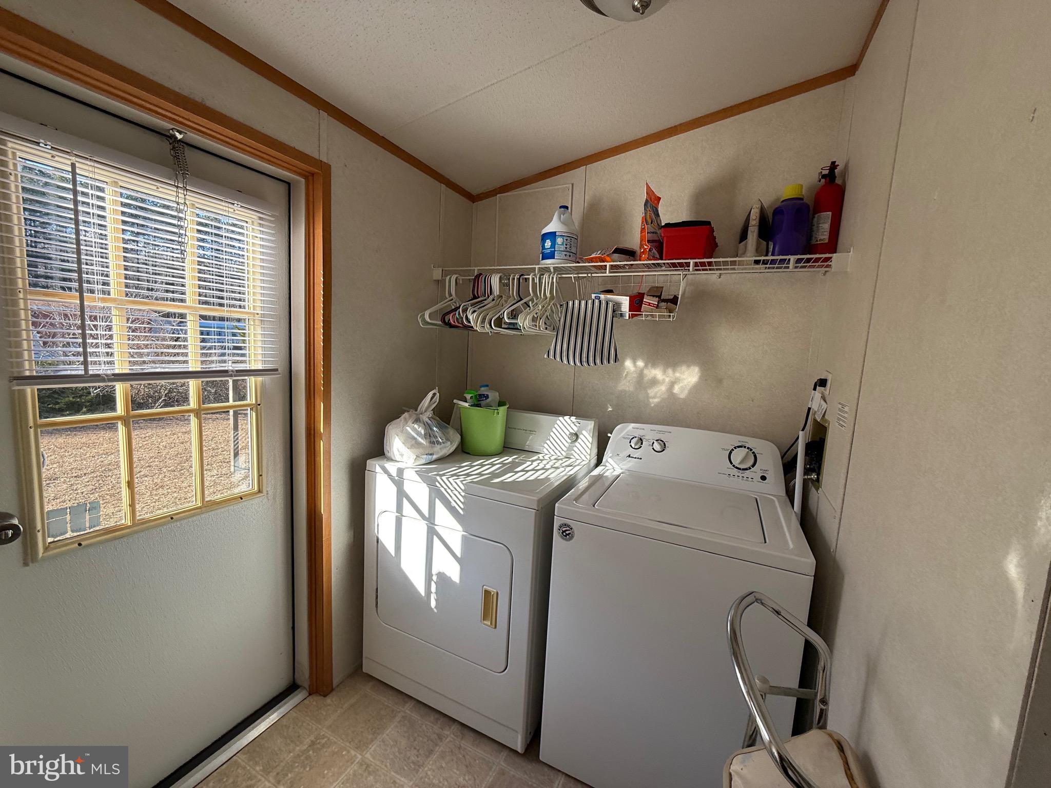 10323 Henry Road Berlin, MD 21811 - Photo 15 of 19 a utility room with dryer and washer