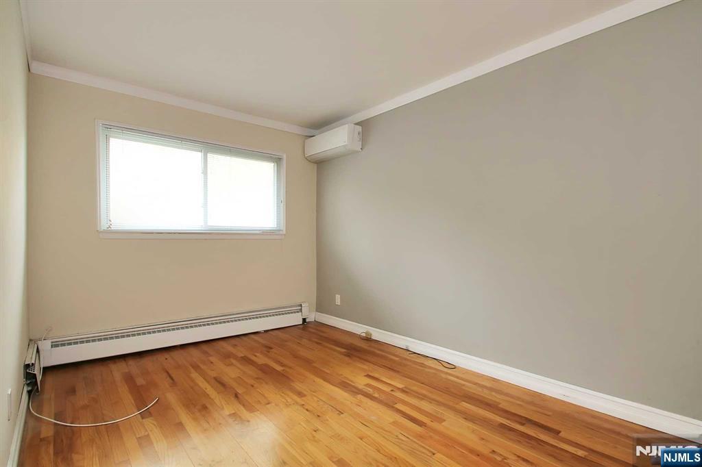 35 A Edgewater Place Edgewater, NJ 07020 - Photo 11 of 23