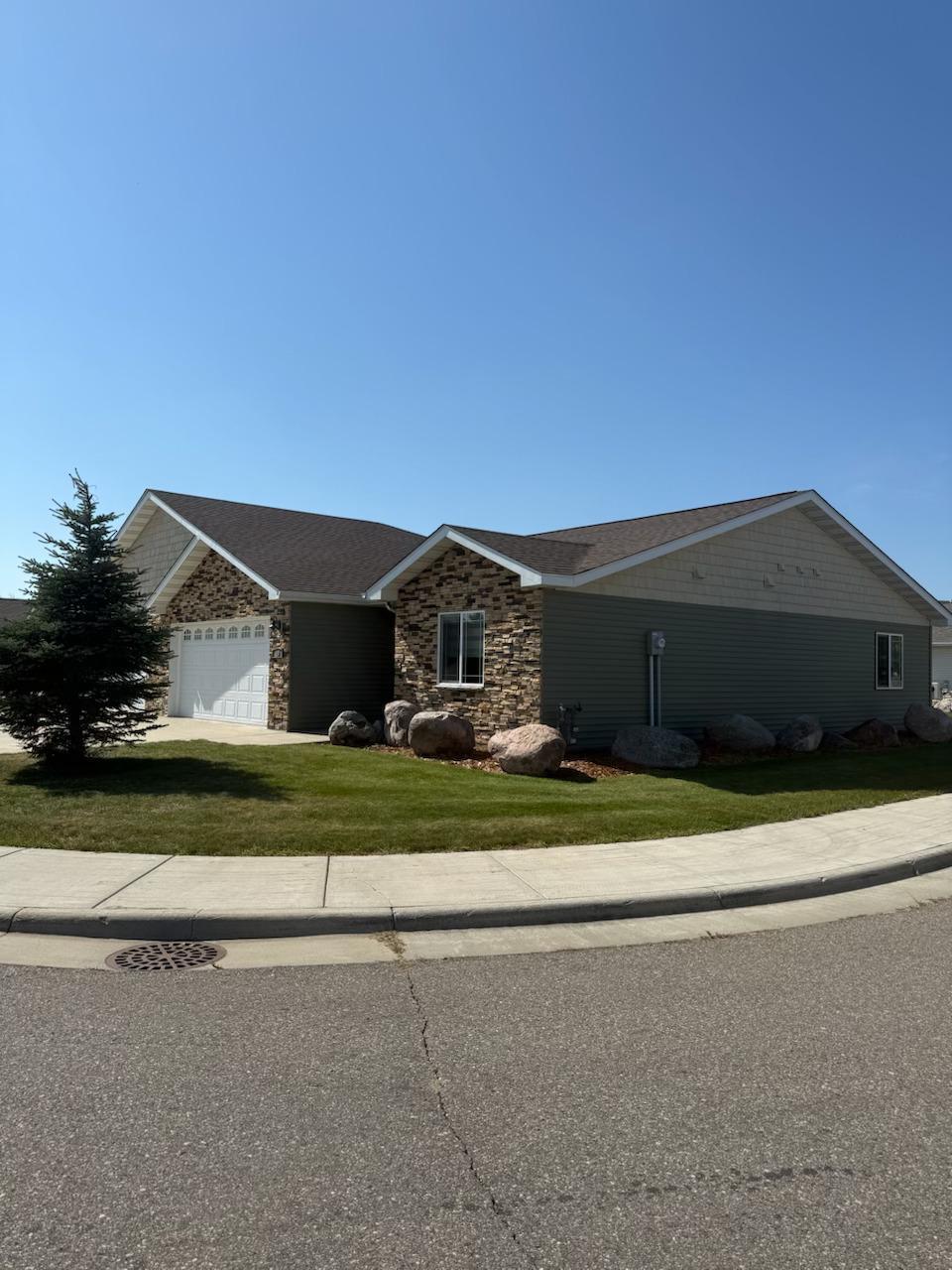 1615 30th Street Northwest, Unit 19 Bemidji, MN 56601 - Photo 25 of 33