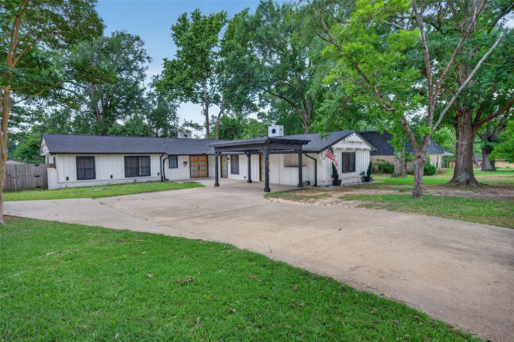 902 Ward Lane Athens, TX 75751 - Photo 1 of 32