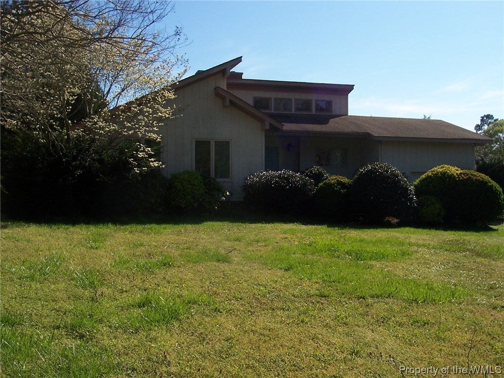 7770 Guinea Road Hayes, VA 23072 - Photo 1 of 21 Gallery Image 1
