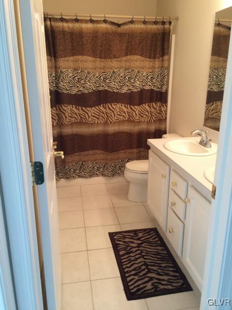 4789 North Cypress Road Walnutport, PA 18088 - Photo 9 of 14 Gallery Image 9