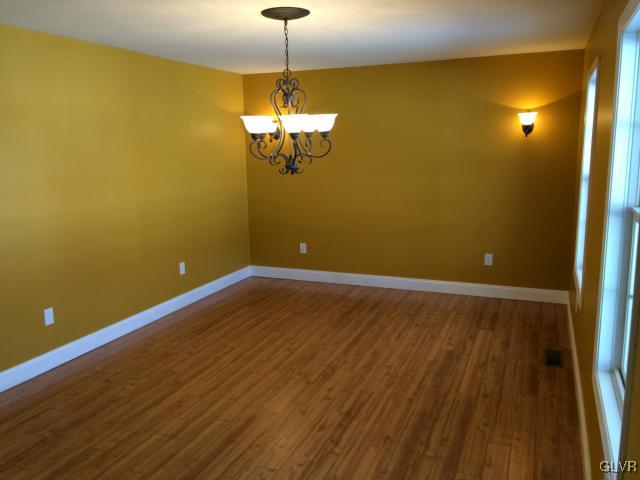 4789 North Cypress Road Walnutport, PA 18088 - Photo 10 of 14 Gallery Image 10